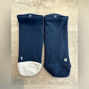 NOBULL Navy Blue and White Low Sock size M